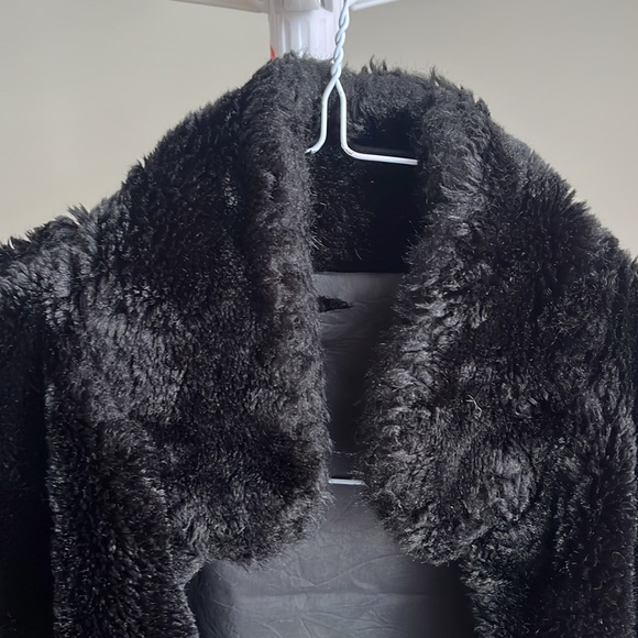 Fur vest - Picture 2 of 5